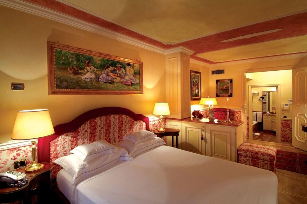 Petit Palais Hotel De Charme Milaan Buitenkant foto