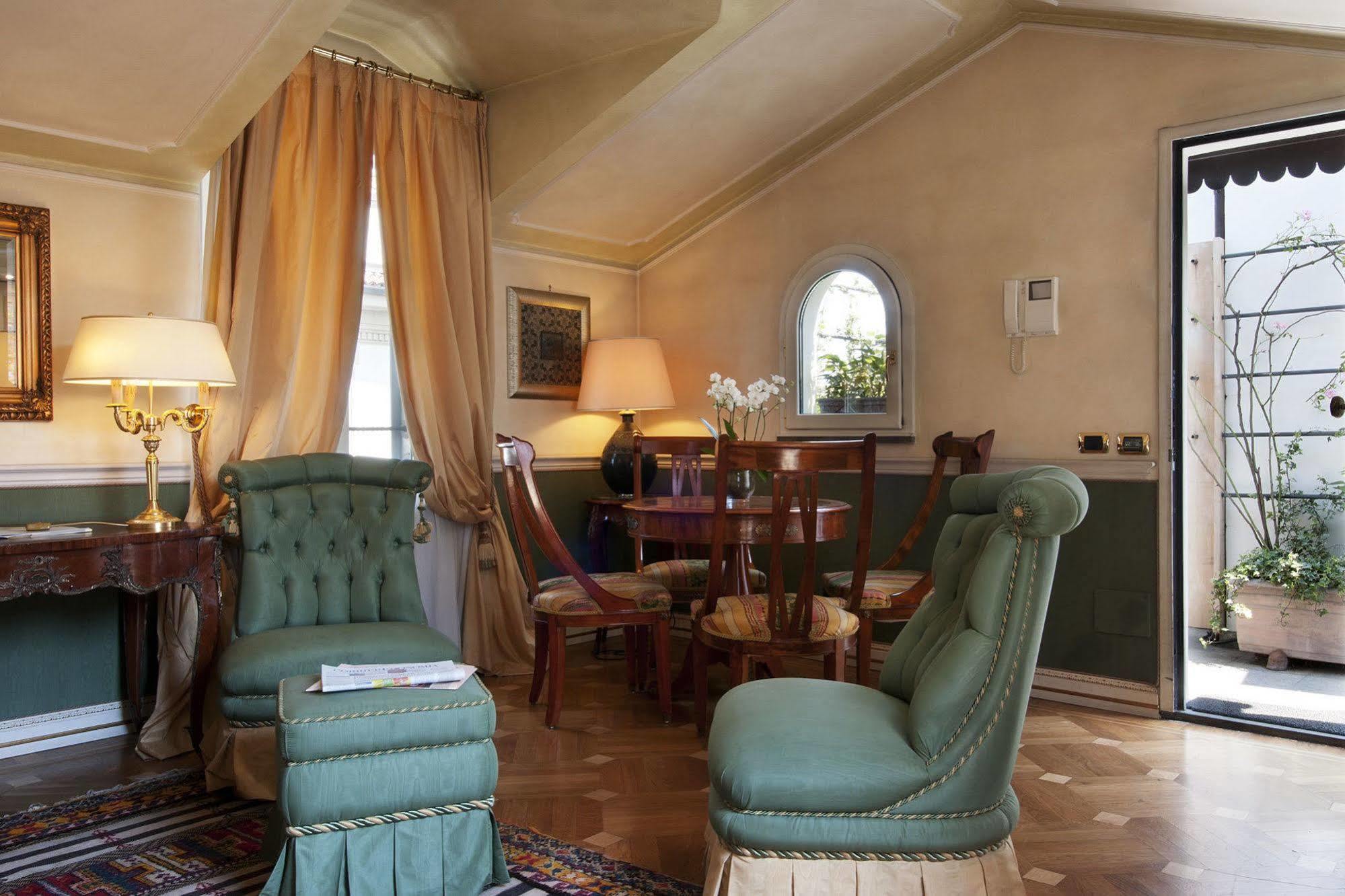 Petit Palais Hotel De Charme Milaan Kamer foto